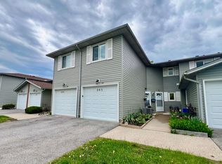 201 Dorchester Blvd #203, Saint Catharines, ON L2M 7W1