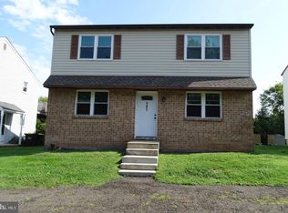 107 Hunter Way #207, Chalfont, PA 18914