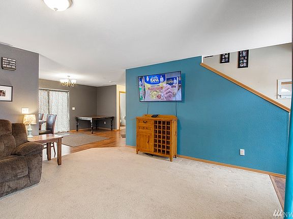5th image of 20423 12th Avenue Ct E