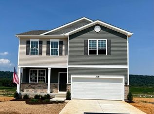 382 Aylesbury Ln, Martinsburg, WV 25403