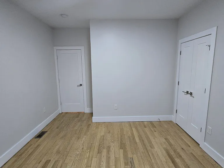 224 Fulton St #1 — Photo 11