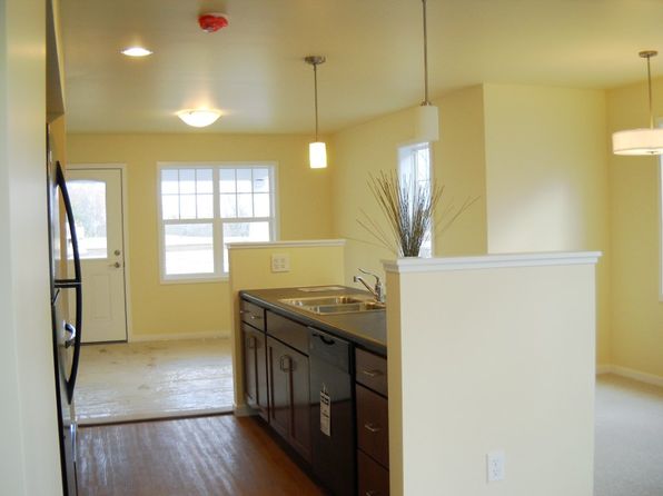 1501 Blakeslee St #13054572