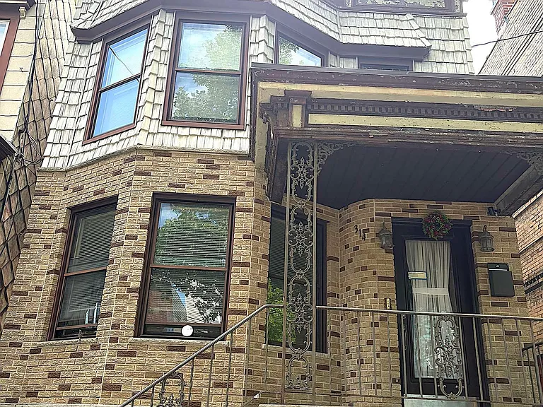 314 Webster Ave #2 — Photo 2