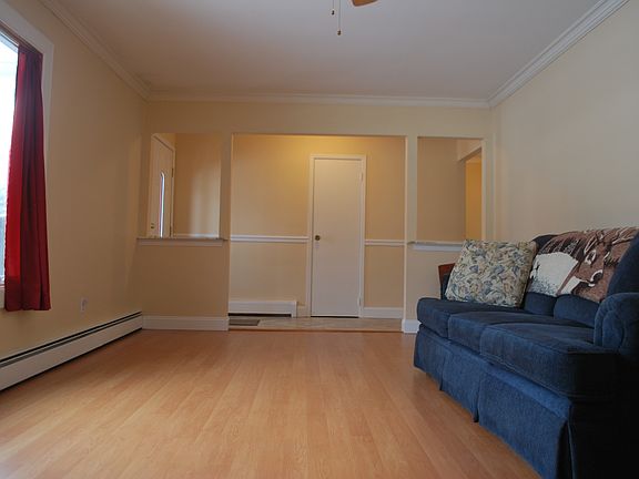 5th image of 28 Ashland St