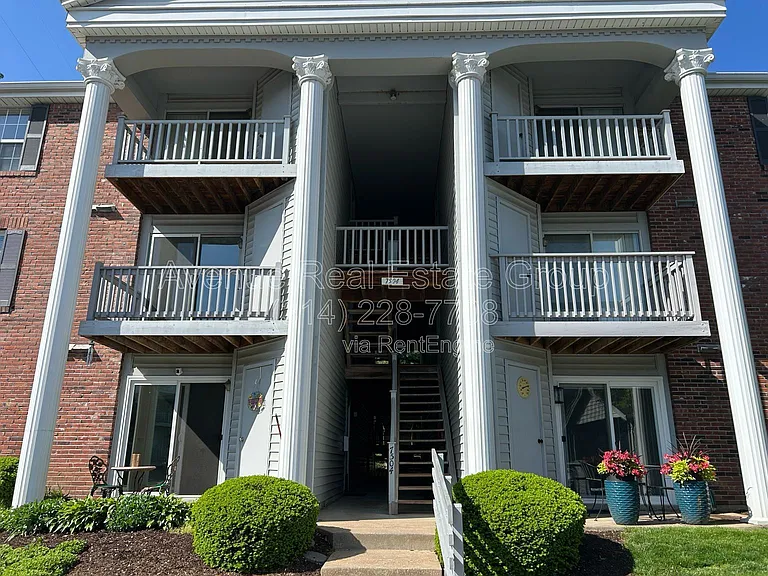 7504 Triwoods Dr #F — Photo 1