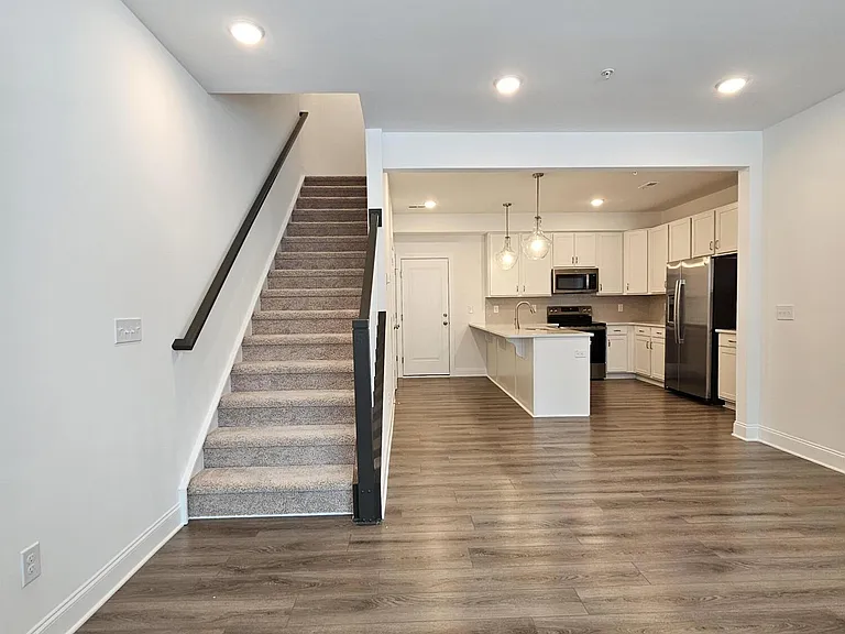1236 S Person St #101 — Photo 5