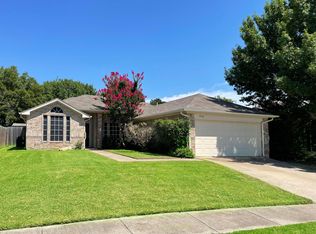 7916 Sunrise Dr, Watauga, TX 76148