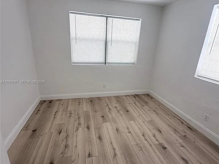 1903 Thomas St #2 — Photo 2