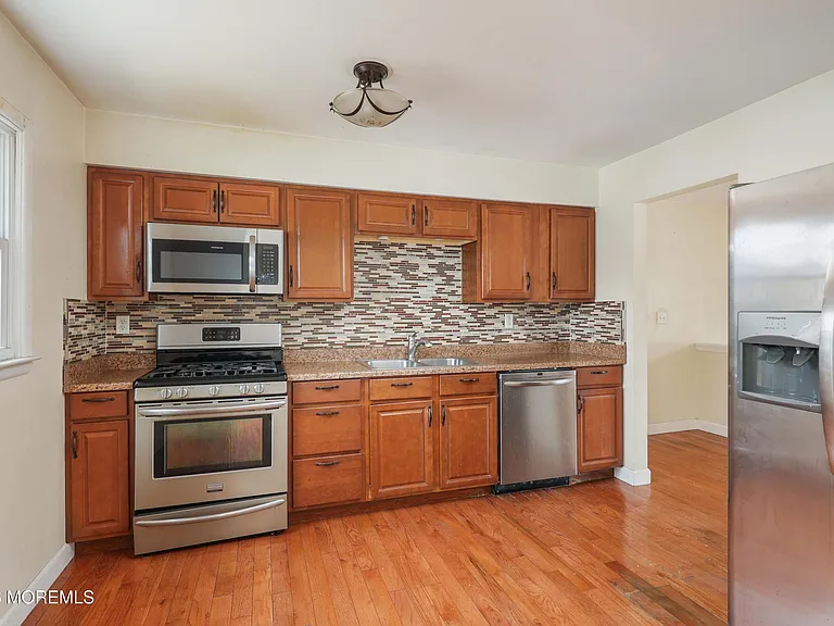 17 Wisteria Pl — Photo 8