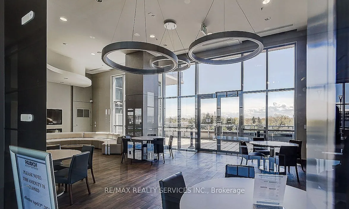 2 bed, $2,600 — Photo 4