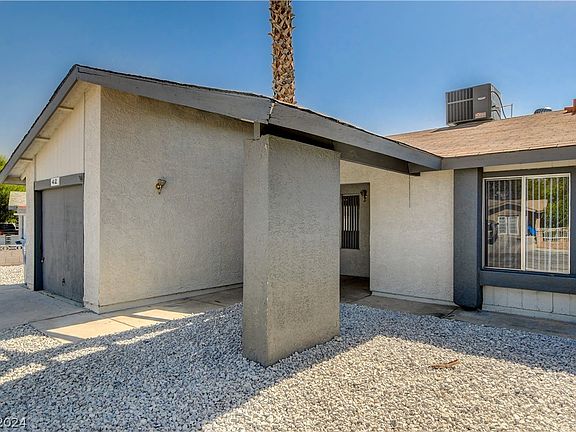 4th image of 42 Locustwood St #0