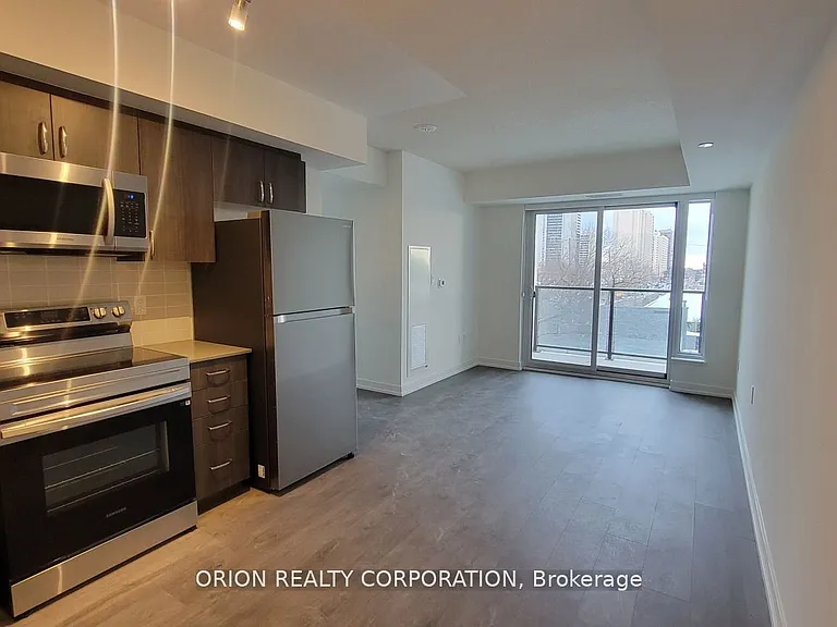 556 Marlee Ave #410 — Photo 3