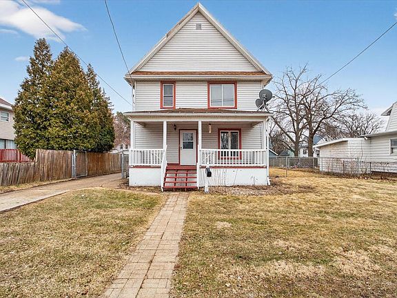 4th image of 1145 Prairie Avenue