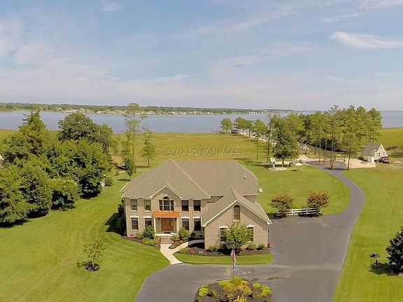 3rd image of 34818 Boathouse Ln