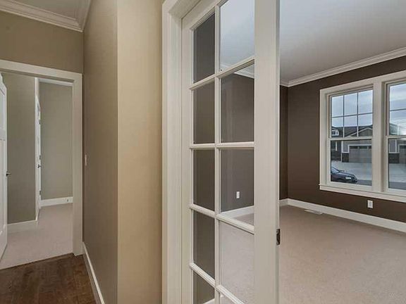 5th image of 3109 Peregrine Ln