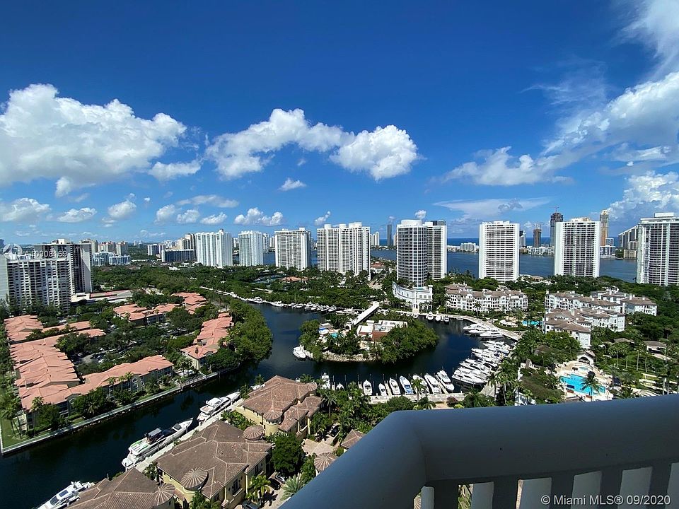 1st image of 1000 W Island Blvd APT 2809