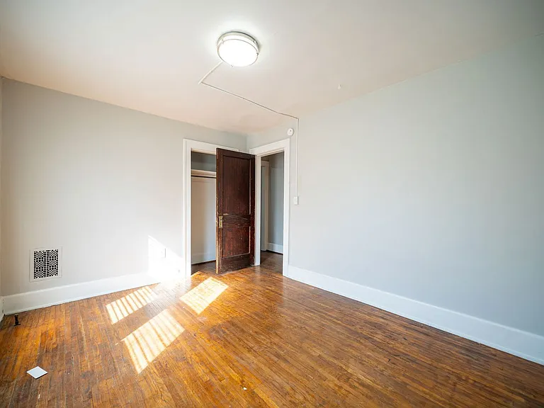 828 Dennison Ave — Photo 9