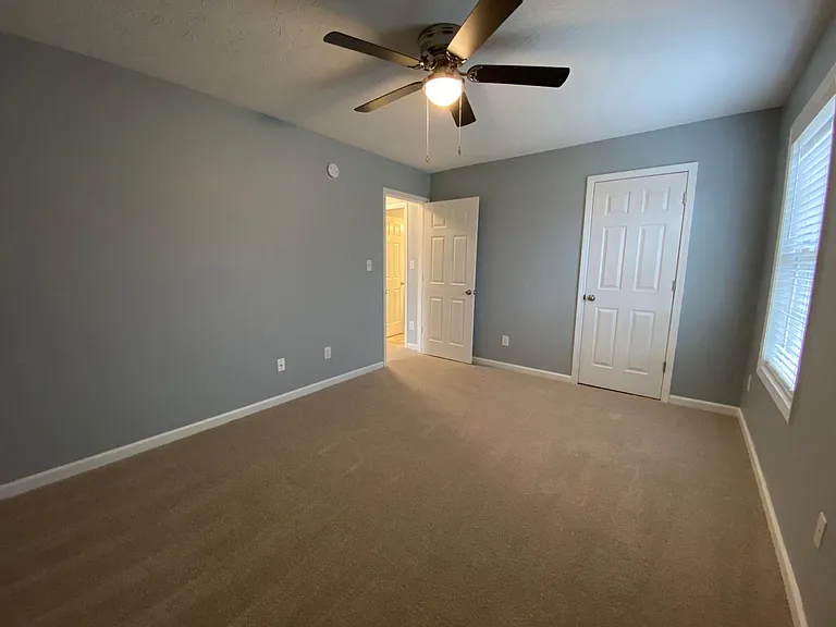 111 Warren Pass — Photo 19