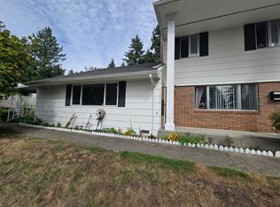 4423 Grandview Dr W, University Place, WA 98466