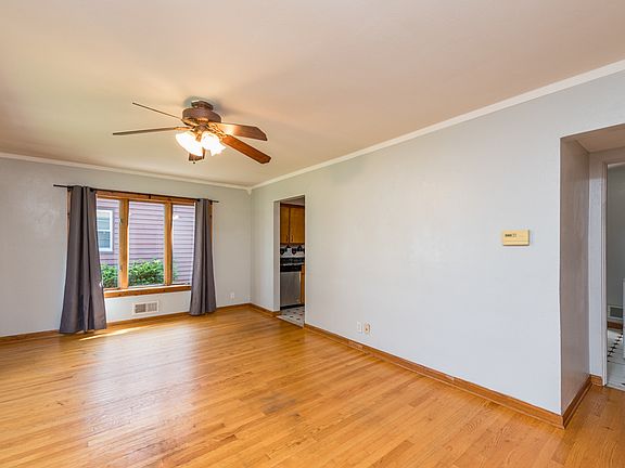 2nd image of 926 Landon Ave