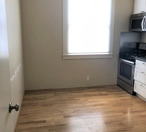 3rd image of 230 11th St APT 5