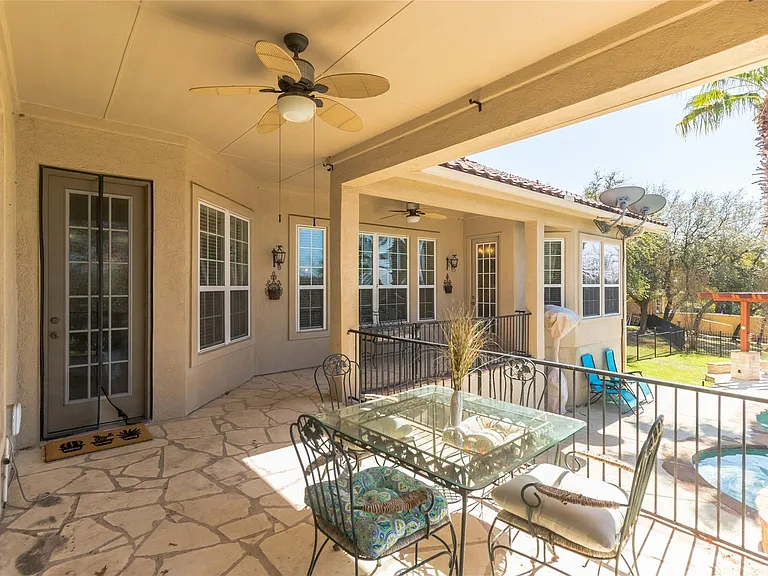 5600 Laguna Cliff Ln — Photo 19
