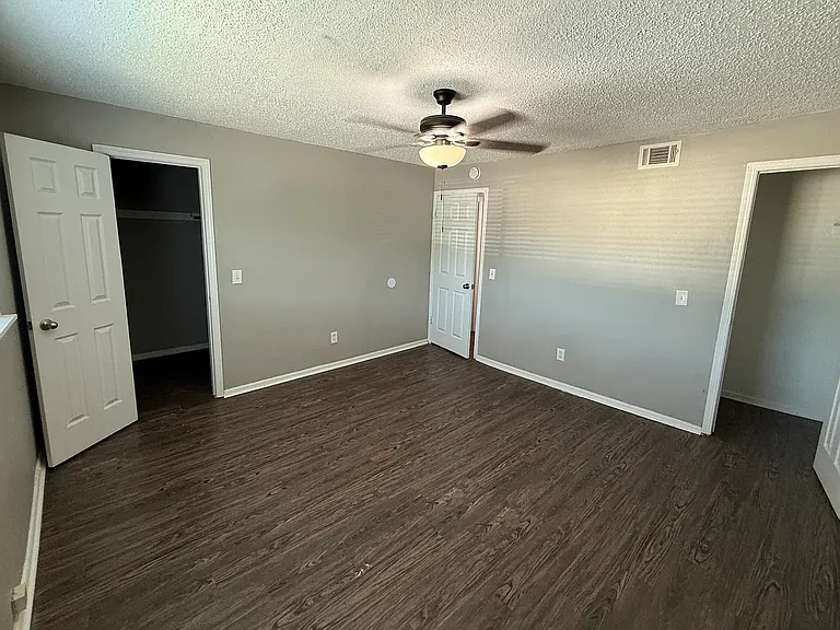 Parmele Park Apartments — Photo 5