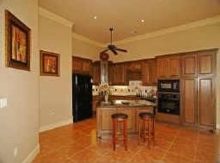 2107 Cash Point Ct, Granbury, TX 76049