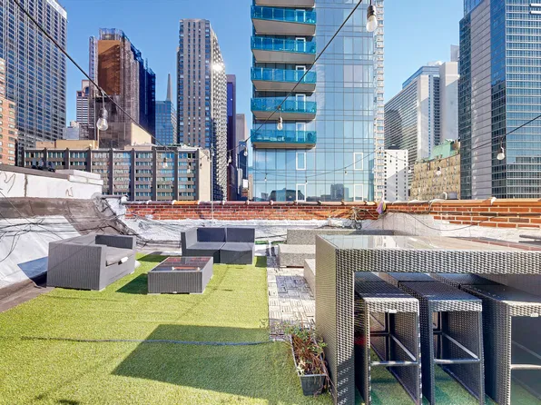 312 W 48th St APT 34, New York, NY 10036