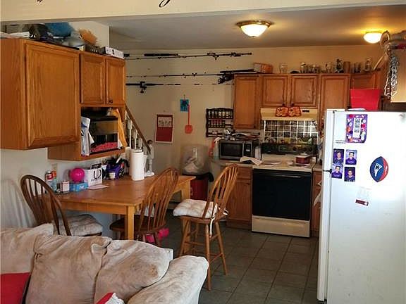 3rd image of 5 A School Ln