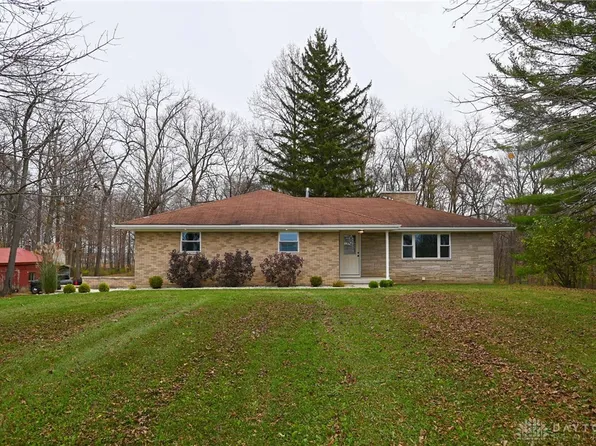 4037 Richmond Palestine Rd, New Madison, OH 45346