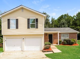 800 Kilkenny Cir, Lithonia, GA 30058