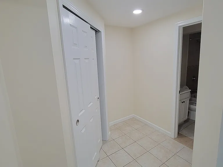 228 Orchard St #3L — Photo 1