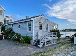 13 54th St, Newbury, MA 01951
