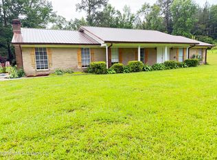 439 Poplar Springs Rd, Mendenhall, MS 39114