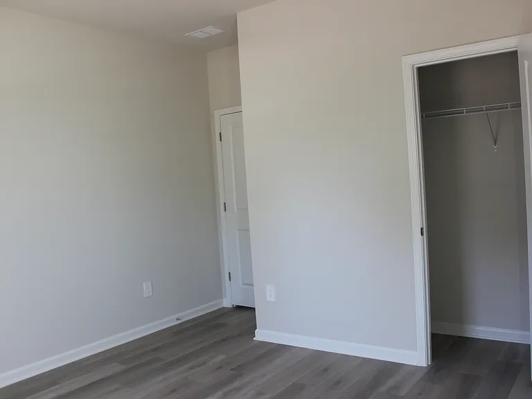 322 White Birch Ln — Photo 29