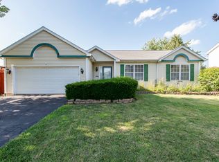 3306 Harbor Ridge Dr, Zion, IL 60099