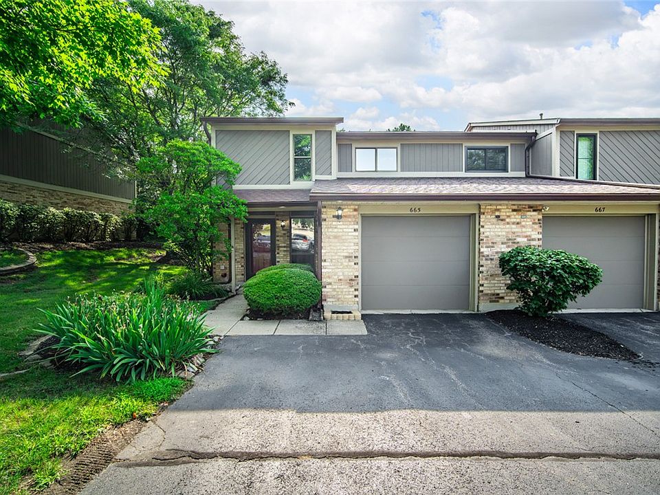 1st image of 665 Hidden Valley Ct