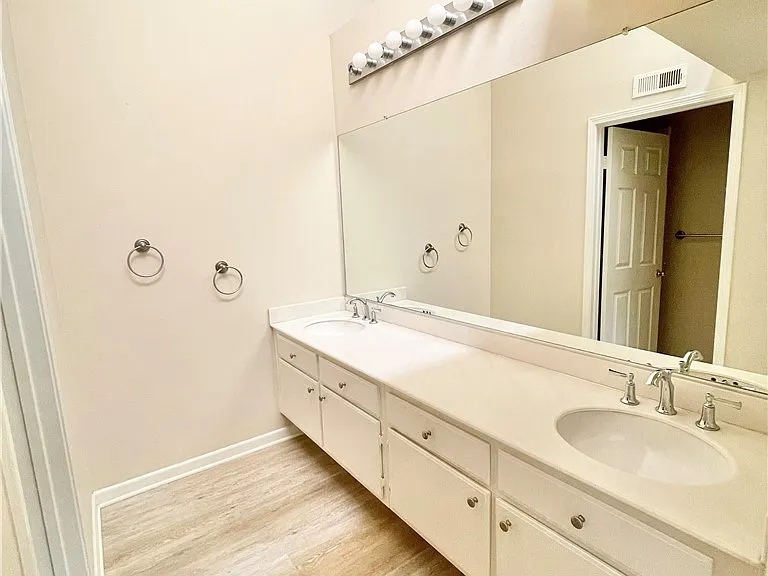 7371 Coho Dr #108 — Photo 8