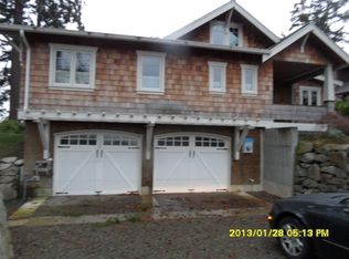 6575 Wing Point Rd NE, Bainbridge Island, WA 98110