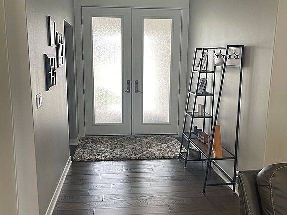Entry way