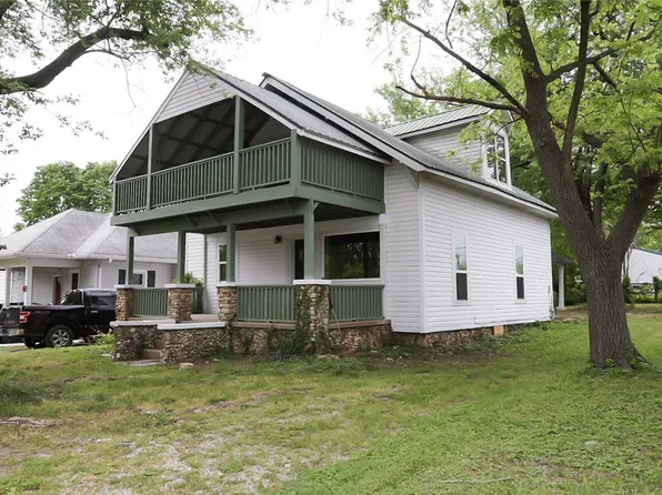 610 N Robinson St, Harrison, AR 72601