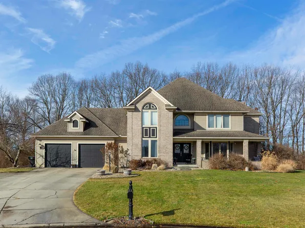 10460 Cricket Sound Ct, Granger, IN 46530