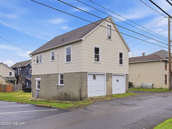 2nd image of 437 Church Aly