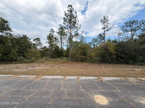 20 Fusion Cir, Chipley, FL 32428