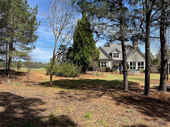 5th image of 1032 Mountain View Way