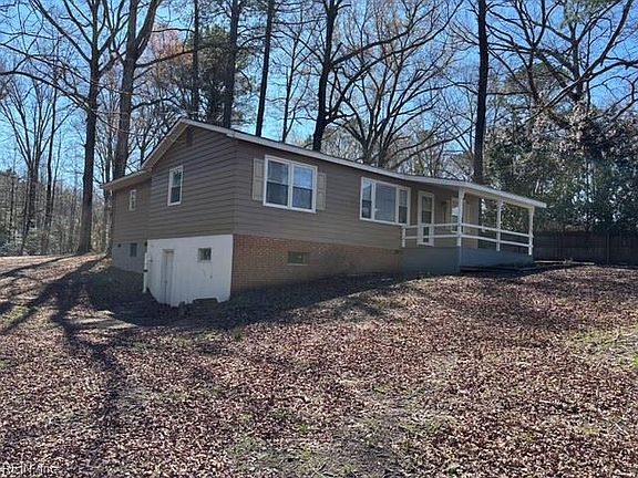 3rd image of 16426 Southampton Pkwy
