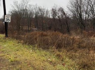 25 Lunger Dr, Bloomsburg, PA 17815