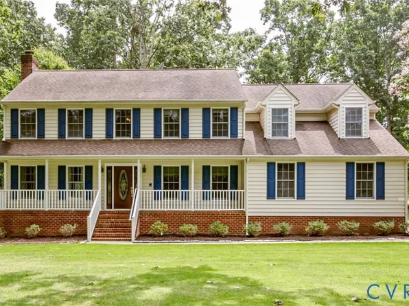 3301 Pointe Dr, Quinton, VA 23141