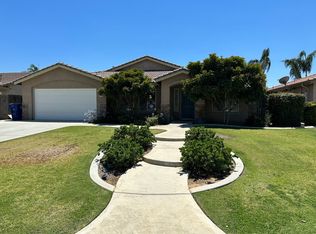 6115 Potenza Ln, Bakersfield, CA